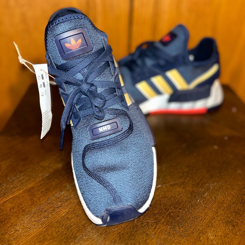 Adidas shoes new never worn